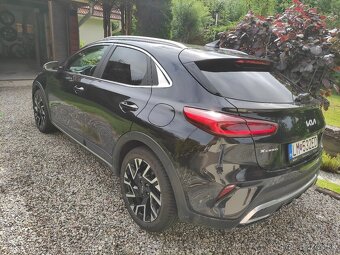 Kia XCeed 1.5 T-GDi MY23 118kW Gold + smart pack - 16