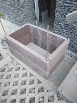 Vyvýšené betónové záhony - 16