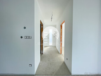 Reality KOMPLEX s.r.o., Vám ponúka na predaj nový, moderný 4 - 16