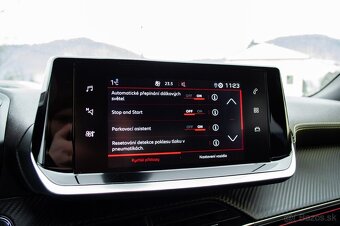 Peugeot 2008 1.2 PureTech 130 GT Pack EAT8 - 16