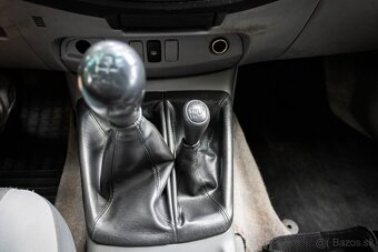 Toyota Hilux DC 2.5 I D-4D Terra - 16