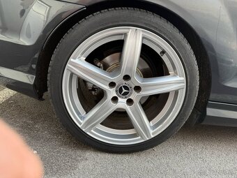 Mercedes-Benz C 220 CDI Coupé 2013 - 16