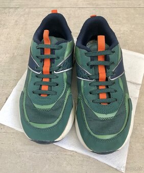 Detská obuv, sandále, veľ. 33, 32, 31, 28, 26, 25, 23, 22 - 16