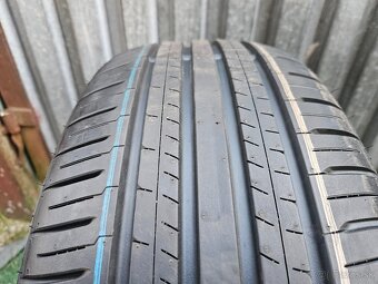 Úplne nové letné pneumatiky FALKEN ZIEX - 215/50 r18 92V - 16