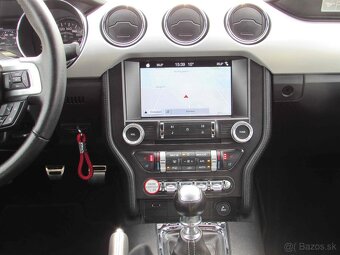 Ford Mustang 5.0 Ti-VCT V8 GT - splatka 480,-€ - 16