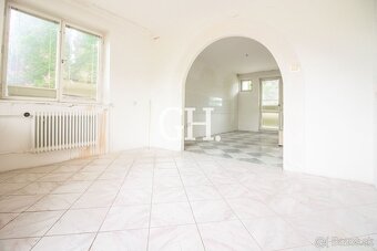 ZNÍŽENÁ CENA - Krajný rodinný dom s potenciálom v pokojnej č - 16