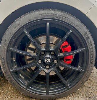 Hyundai i30N - 16