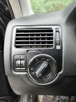 PREDAM FUKARE BORA podsvietené - 16