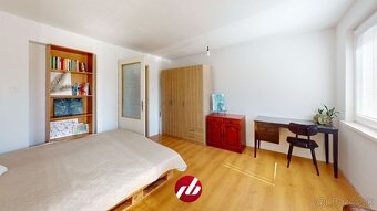 Zrekonštruovaný RD v kľudnej lokalite S BAZÉNOM - 16