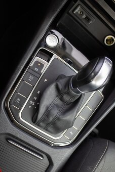 Volkswagen Golf Sportsvan 1.6 TDI 85kW Highline (2017) - 16