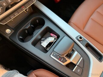 Audi A4 Avant 30 2.0 TDI Advanced S tronic - 16