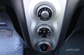 Toyota Yaris 1,0 VVT-i 51 kW BASE - COOL - 16