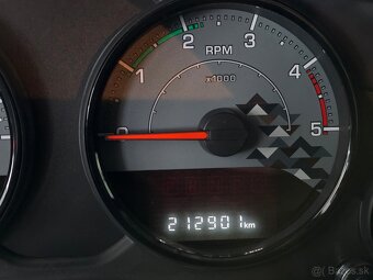 Jeep Wrangler 2.8 CRD Sahara A/T - 16