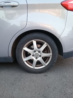 Ford CMax 1,6 benzín - 16