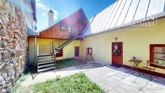 Mezonetový byt s terasou a záhradou v historickom centre - 16