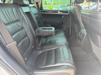 Volkswagen Touareg II 3.0 V6 TDI R-Line  4XMOTION - 16