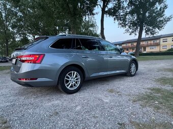 Škoda Superb Combi 2.0 TDI Style DSG - 16