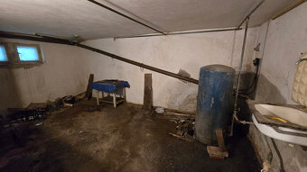 RD s pozemkom 1162 m2 v obci Jur nad Hronom - 16