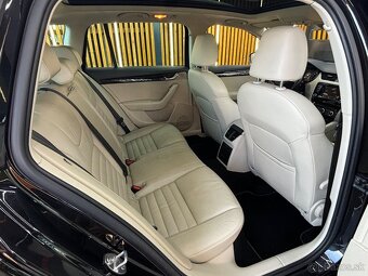 Škoda Octavia Combi 2.0 TDI Elegance DSG - 16
