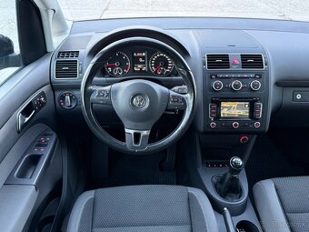 Volkswagen Touran 1,6 TDi HighLine - 16