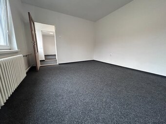 Veľký rodinný dom na predaj - Kysucké Nové Mesto - Ochodnica - 16