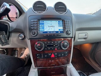 Mercedes-Benz ML 320 CDI - 16