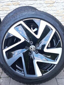 VW ID BUZZ zimní sada 20 Solna Goodyear 8mm DOT 3422 - 16