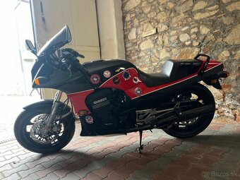 Kawasaki Gpz 900 - 16