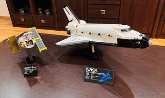 Lego NASA raketoplán Discovery - 16