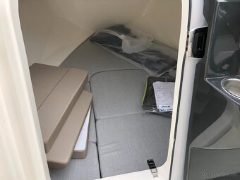 QUICKSILVER Activ 555 CABIN + MERCURY F 115 EFI ELPT záruka - 16