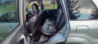 Toyota Rav4 - 16