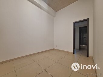 Obchodné priestory v centre moderného bývania R11 - 16