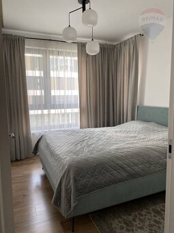 Attention Einpark Luxusný, trojizbový byt vo výbornej lo - 16