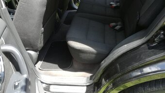Kia sorento 125kw - 16
