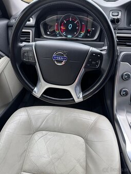 Predam Volvo V70 2013 - 16
