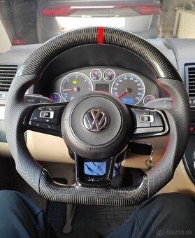 VOLKSWAGEN VOLANT KARBON + PERFOROVANA KOŽA - 16