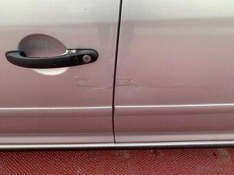 VW Touran 1.9 TDI, 77 kW, 5 miestny, 2006, naj. 123.000 km - 16