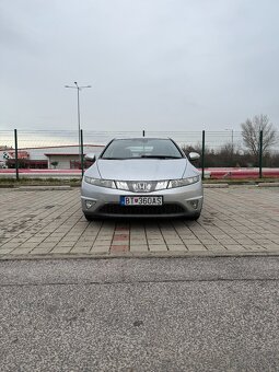 Honda Civic 1.8 VTEC 103kW 8. generácia - 16