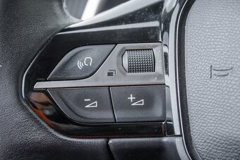 Peugeot 2008 1.5 HDI - 16