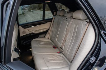 BMW X5 xDrive30d 190kW M-Packet - 16