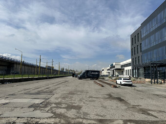 Predaj multifunkčnej budovy 8 903m² v časti Košice Juh s poz - 16