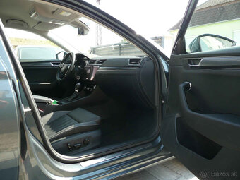 Škoda Superb Combi 2.0 TDI SCR Premium 4x4 DSG - 16