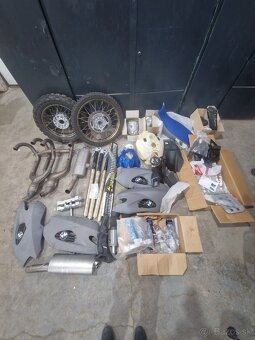 BMW HP2 1200 - 16