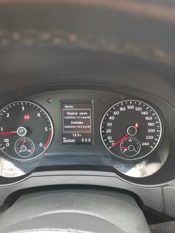 Volkswagen Sharan 2,0TDI Highline - 16