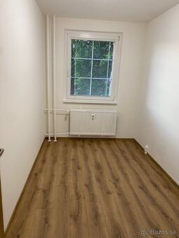 Štýlový a moderne zrekonštruovaný 3-izbový byt s loggiou  | - 16