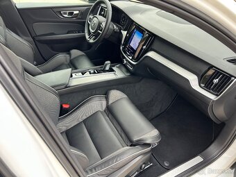 Volvo V60 B4 R-Design - 16