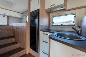Autokaravan 2022 Bürstner IXEO 726G – Plne vybavený 🚐✨ - 16