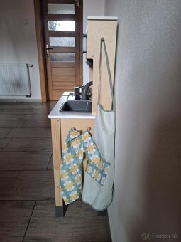 Detská drevená kuchynka, nová v krabici - 16