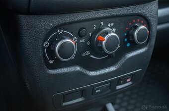 Dacia Dokker 1.6i 2017 5-miestna TOP STAV - 16