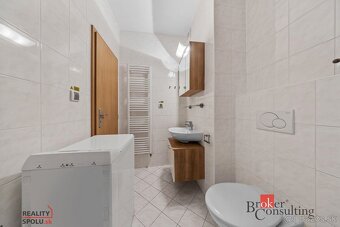PREDAJ: 3-izb. byt, lodžia, balkón, garáž, Dúbravka - 16